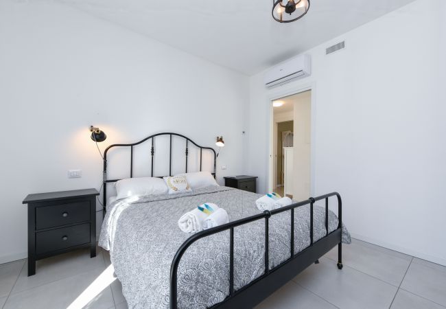 Appartamento a Desenzano del Garda - Katya Resort Superior Apartments - MGH A3-4  Appartamento a Desenzano del Garda - Katya Resort Superior Apartments - MGH A3-4