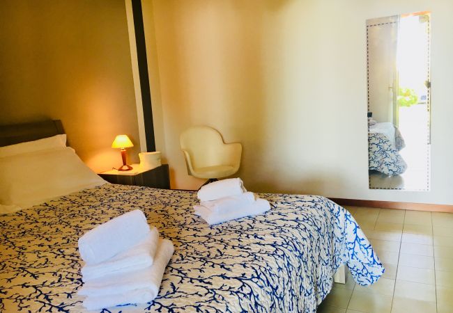 Appartamento a Sirmione - Costa D´Oro Family Apartment Appartamento a Sirmione - Costa D´Oro Family Apartment