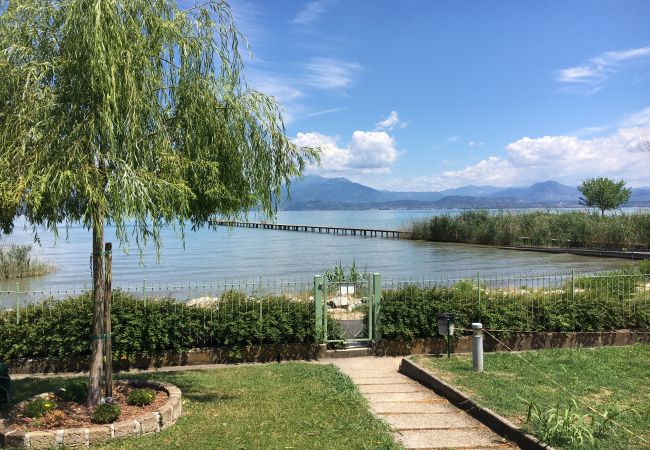Appartamento a Sirmione - Costa D´Oro Family Apartment Appartamento a Sirmione - Costa D´Oro Family Apartment