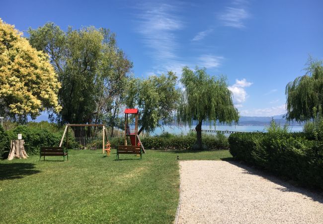 Appartamento a Sirmione - Costa D´Oro Family Apartment Appartamento a Sirmione - Costa D´Oro Family Apartment