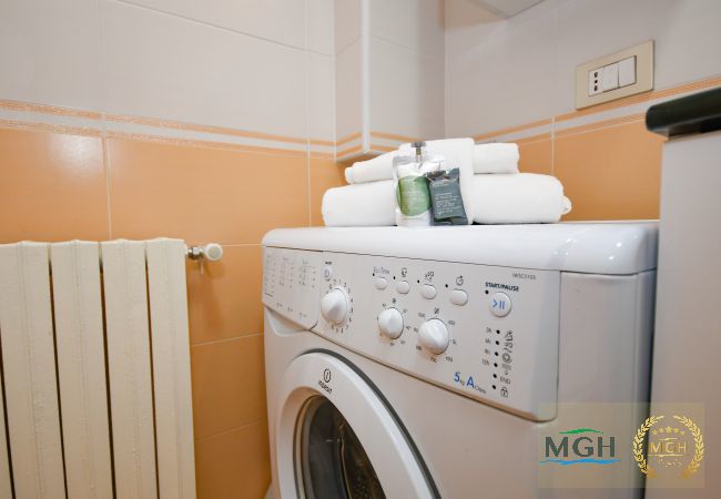 Appartamento a Sirmione - Sirmione Beach Apartment Appartamento a Sirmione - Sirmione Beach Apartment