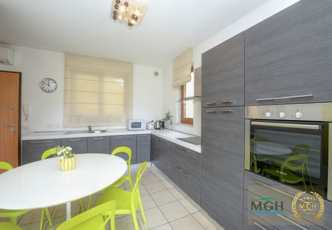 Appartamento a Sirmione - Appartamento Benacus F4 Appartamento a Sirmione - Appartamento Benacus F4