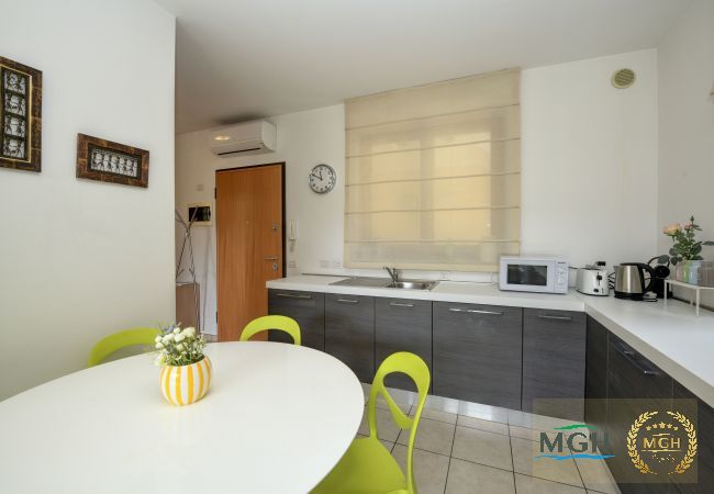 Appartamento a Sirmione - Appartamento Benacus F4 Appartamento a Sirmione - Appartamento Benacus F4