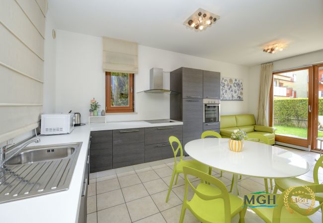 Appartamento a Sirmione - Appartamento Benacus F4 Appartamento a Sirmione - Appartamento Benacus F4