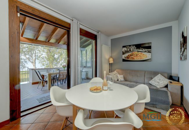 Appartamento a Sirmione - My Sirmione Beach Apartment Superior Appartamento a Sirmione - My Sirmione Beach Apartment Superior