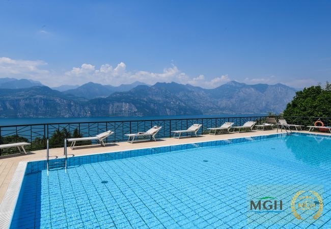 Appartamento a Malcesine - Garden Residence Malcesine Lake View Apartment 15 Appartamento a Malcesine - Garden Residence Malcesine Lake View Apartment 15
