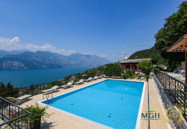 Appartamento a Malcesine - Garden Residence Malcesine Lake View Apartment 15 Appartamento a Malcesine - Garden Residence Malcesine Lake View Apartment 15