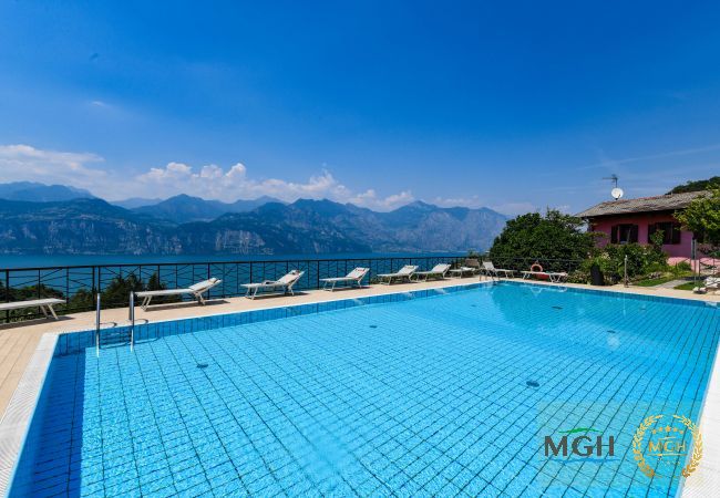 Appartamento a Malcesine - Garden Residence Malcesine Lake View  App. G1 Appartamento a Malcesine - Garden Residence Malcesine Lake View  App. G1