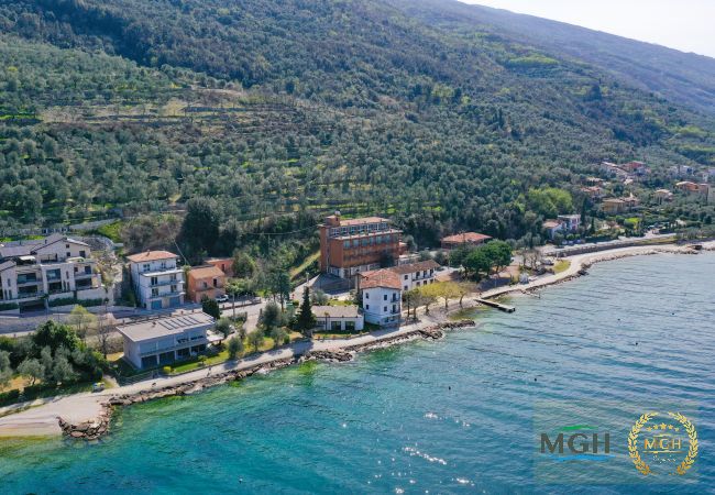 Appartamento a Brenzone - Holiday Apartments Brenzone - Studio LAGO Appartamento a Brenzone - Holiday Apartments Brenzone - Studio LAGO