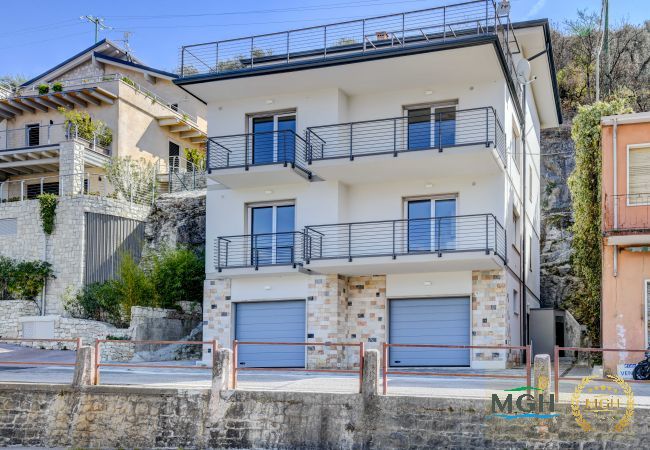 Appartamento a Brenzone - Holiday Apartments Brenzone - Studio LAGO Appartamento a Brenzone - Holiday Apartments Brenzone - Studio LAGO