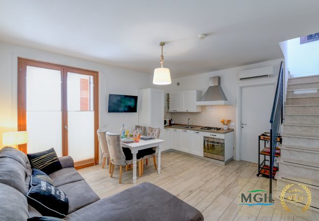 Appartamento a Peschiera del Garda - Rosa del Lago Apartment Appartamento a Peschiera del Garda - Rosa del Lago Apartment