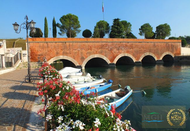 Appartamento a Peschiera del Garda - Rosa del Lago Apartment Appartamento a Peschiera del Garda - Rosa del Lago Apartment
