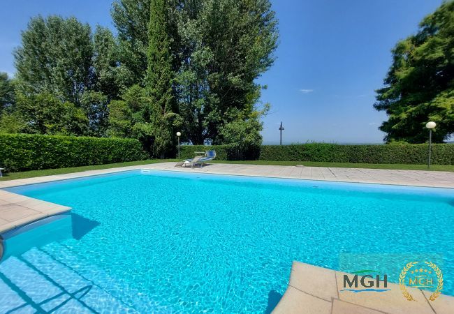 Appartamento a Sirmione - Laguna Residence Lake Front Appartamento a Sirmione - Laguna Residence Lake Front
