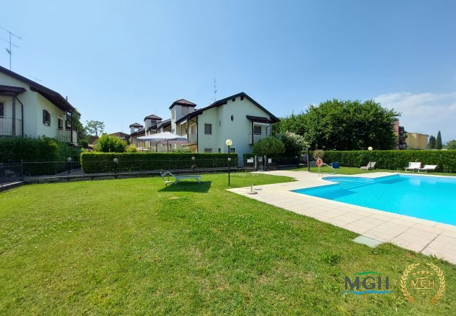 Appartamento a Sirmione - Laguna Residence Lake Front Appartamento a Sirmione - Laguna Residence Lake Front