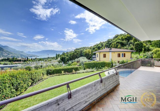 Villa a Salò - MGH Luxury - Villa Caterina Villa a Salò - MGH Luxury - Villa Caterina
