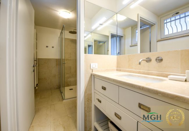 Villa a Salò - MGH Luxury - Villa Caterina Villa a Salò - MGH Luxury - Villa Caterina