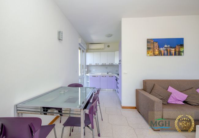 Appartamento a Malcesine - MALCESINE HOLIDAY APARTMENT Appartamento a Malcesine - MALCESINE HOLIDAY APARTMENT