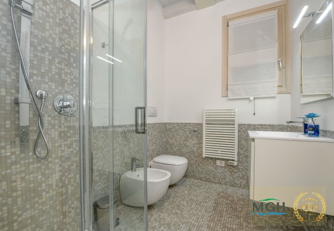 Appartamento a Sirmione - Caesar Sirmione Luxury Apartment F02 Appartamento a Sirmione - Caesar Sirmione Luxury Apartment F02