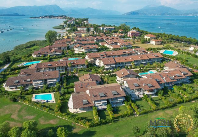 Appartamento a Sirmione - Caesar Sirmione Luxury Apartment F02 Appartamento a Sirmione - Caesar Sirmione Luxury Apartment F02