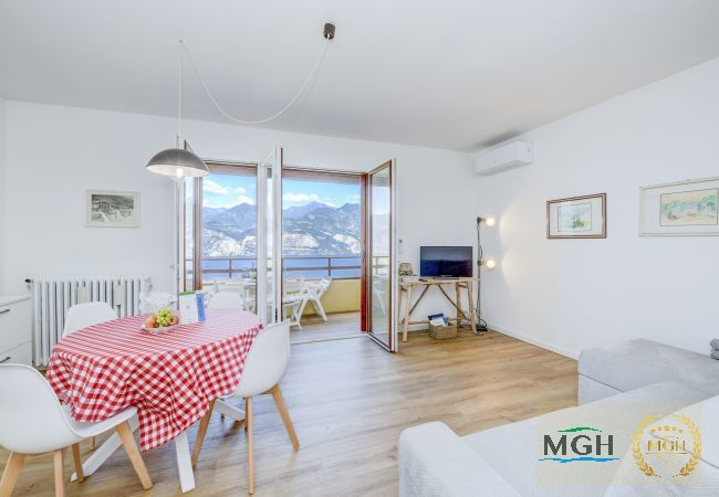 Appartamento a Malcesine - Garden Residence Malcesine Lake View Apartment 41 Appartamento a Malcesine - Garden Residence Malcesine Lake View Apartment 41