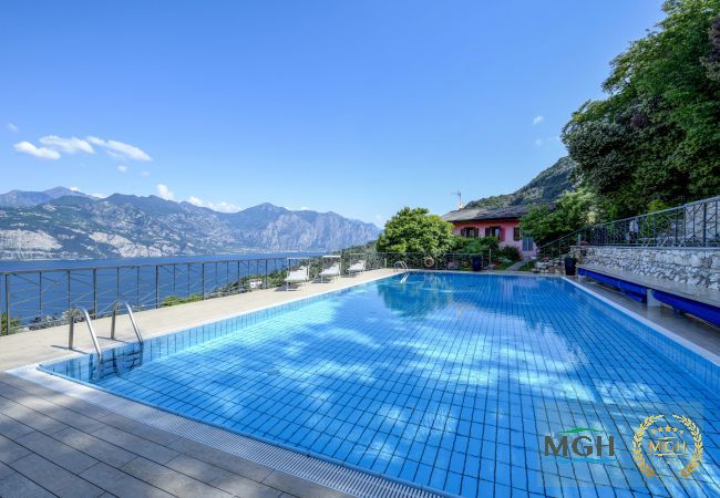 Appartamento a Malcesine - Garden Residence Malcesine Lake View Apartment 41 Appartamento a Malcesine - Garden Residence Malcesine Lake View Apartment 41