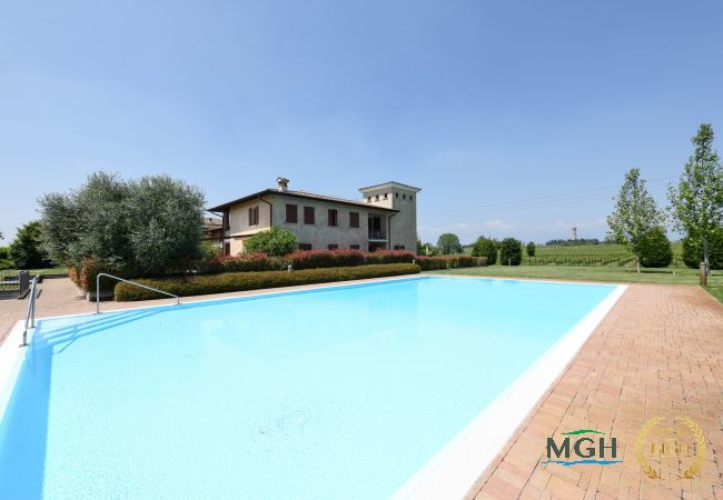 Appartamento a Pozzolengo - Garda & Golf Apartment Appartamento a Pozzolengo - Garda & Golf Apartment