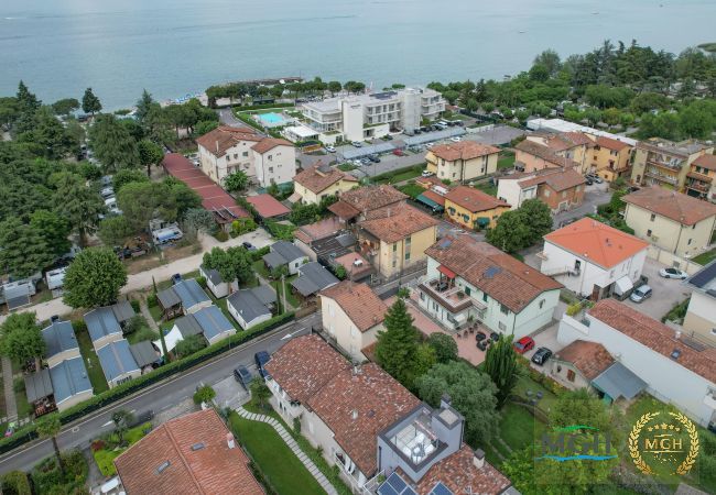 Appartamento a Peschiera del Garda - MGH - Apartment Bouganville Appartamento a Peschiera del Garda - MGH - Apartment Bouganville