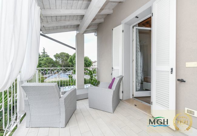 Appartamento a Peschiera del Garda - MGH - Apartment Bouganville Appartamento a Peschiera del Garda - MGH - Apartment Bouganville