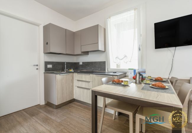 Appartamento a Peschiera del Garda - MGH - Apartment Bouganville Appartamento a Peschiera del Garda - MGH - Apartment Bouganville