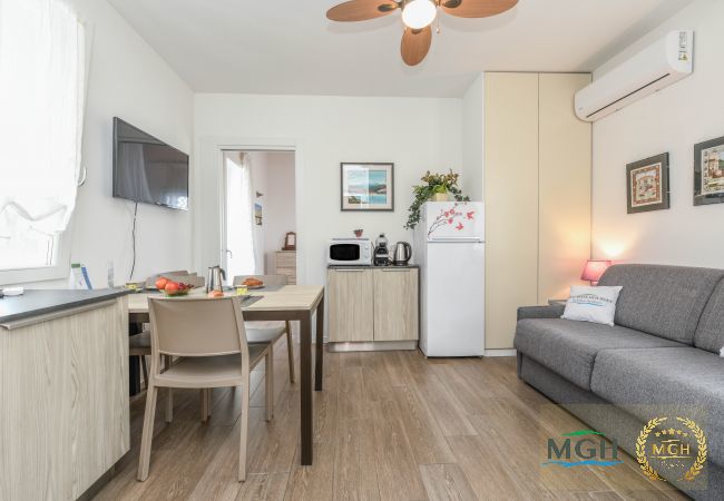 Appartamento a Peschiera del Garda - MGH - Apartment Bouganville Appartamento a Peschiera del Garda - MGH - Apartment Bouganville