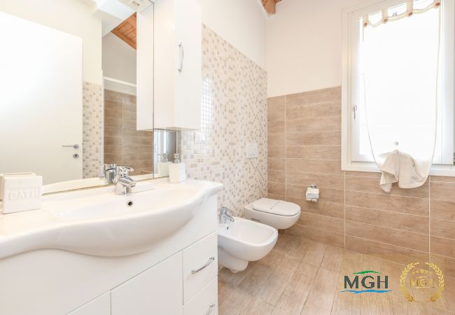 Appartamento a Peschiera del Garda - MGH - Apartment Bouganville Appartamento a Peschiera del Garda - MGH - Apartment Bouganville