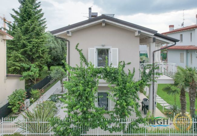 Appartamento a Peschiera del Garda - MGH - Apartment Rosa Appartamento a Peschiera del Garda - MGH - Apartment Rosa