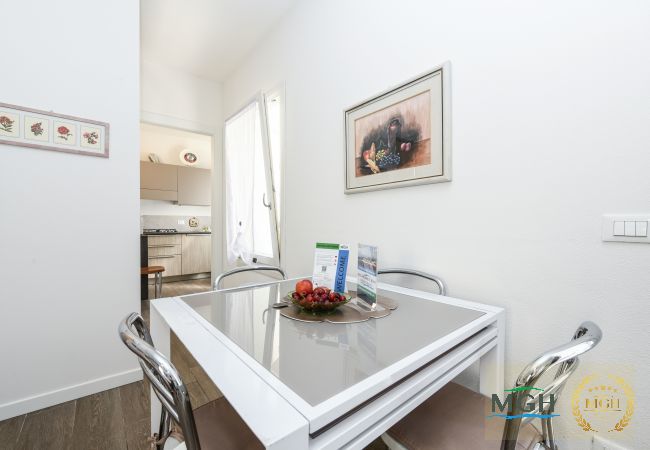 Appartamento a Peschiera del Garda - MGH - Apartment Rosa Appartamento a Peschiera del Garda - MGH - Apartment Rosa