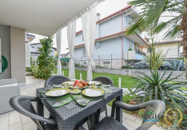 Appartamento a Peschiera del Garda - MGH - Apartment Rosa Appartamento a Peschiera del Garda - MGH - Apartment Rosa