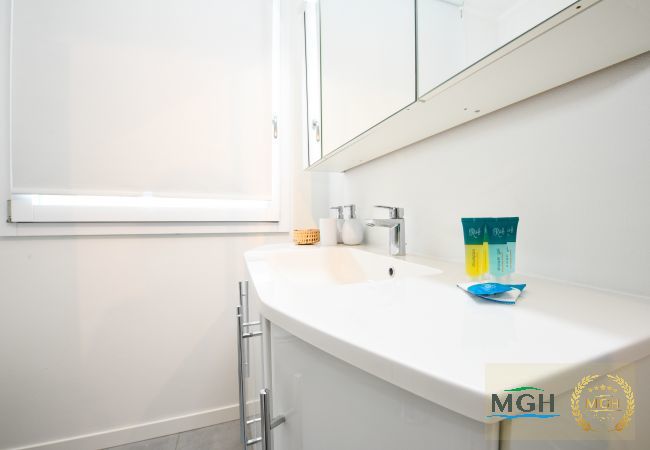 Appartamento a Desenzano del Garda - Katya Resort Penthouse Apartment - MGH G2 26 Appartamento a Desenzano del Garda - Katya Resort Penthouse Apartment - MGH G2 26