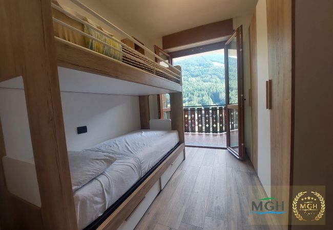 Appartamento a Aprica - MGH Family Apartment Aprica - Gran Paradis Appartamento a Aprica - MGH Family Apartment Aprica - Gran Paradis