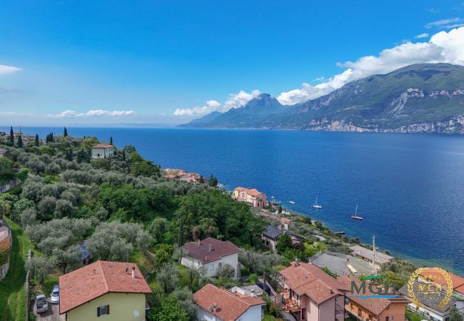 Appartamento a Brenzone - MGH Family Stay - Casa del Gabbiano Appartamento a Brenzone - MGH Family Stay - Casa del Gabbiano
