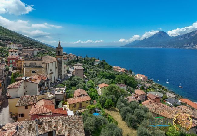 Appartamento a Brenzone - MGH Family Stay - Casa del Gabbiano Appartamento a Brenzone - MGH Family Stay - Casa del Gabbiano