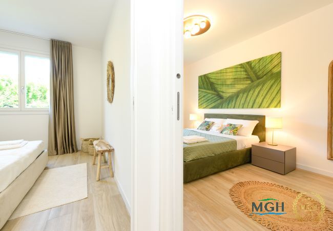 Appartamento a Desenzano del Garda - MGH Luxury - Vivere il Lago C05 Appartamento a Desenzano del Garda - MGH Luxury - Vivere il Lago C05