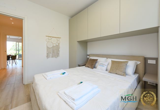 Appartamento a Desenzano del Garda - MGH Luxury - Vivere il Lago C05 Appartamento a Desenzano del Garda - MGH Luxury - Vivere il Lago C05