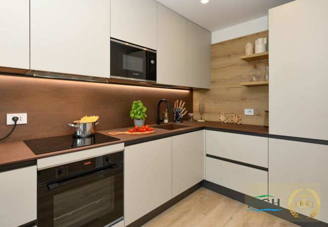 Appartamento a Desenzano del Garda - MGH Luxury - Vivere il Lago C05 Appartamento a Desenzano del Garda - MGH Luxury - Vivere il Lago C05