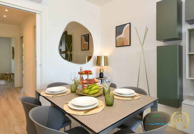Appartamento a Desenzano del Garda - MGH Luxury - Vivere il Lago C05 Appartamento a Desenzano del Garda - MGH Luxury - Vivere il Lago C05