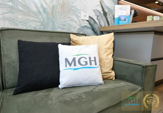 Appartamento a Desenzano del Garda - MGH Luxury - Vivere il Lago C05 Appartamento a Desenzano del Garda - MGH Luxury - Vivere il Lago C05
