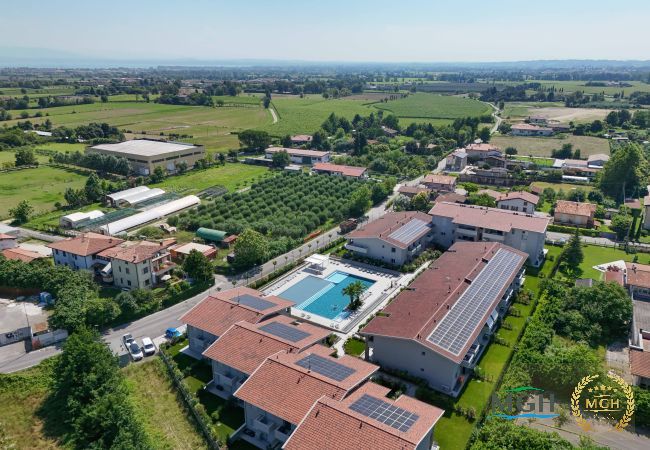 Appartamento a Desenzano del Garda - MGH Luxury - Vivere il Lago C05 Appartamento a Desenzano del Garda - MGH Luxury - Vivere il Lago C05