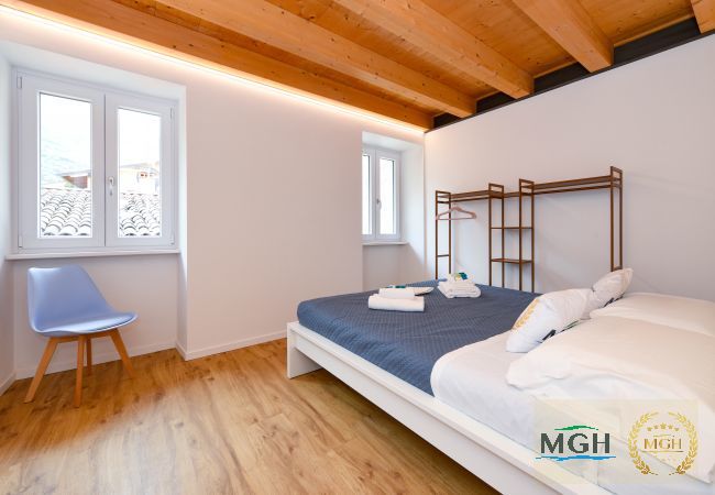 Appartamento a Brenzone - Charm Lakefront Apartment Panorama MGH Appartamento a Brenzone - Charm Lakefront Apartment Panorama MGH