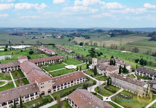 Appartamento a Pozzolengo - Green Living Apartment Chervo Golf Resort Appartamento a Pozzolengo - Green Living Apartment Chervo Golf Resort