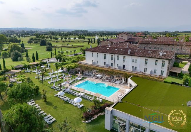 Appartamento a Pozzolengo - Green Living Apartment Chervo Golf Resort Appartamento a Pozzolengo - Green Living Apartment Chervo Golf Resort