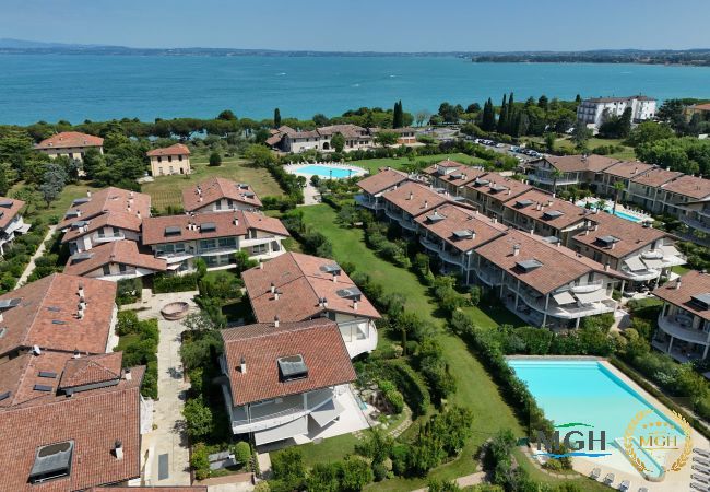 Appartamento a Sirmione - Caesar Sirmione Luxury Apartment M14 Appartamento a Sirmione - Caesar Sirmione Luxury Apartment M14