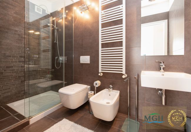 Appartamento a Peschiera del Garda - MGH Luxury -Residenza La Perla Peschiera Lakefront Appartamento a Peschiera del Garda - MGH Luxury -Residenza La Perla Peschiera Lakefront