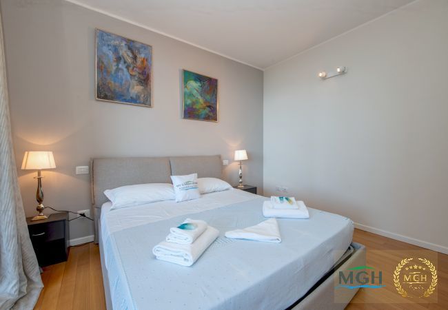 Appartamento a Peschiera del Garda - MGH Luxury -Residenza La Perla Peschiera Lakefront Appartamento a Peschiera del Garda - MGH Luxury -Residenza La Perla Peschiera Lakefront